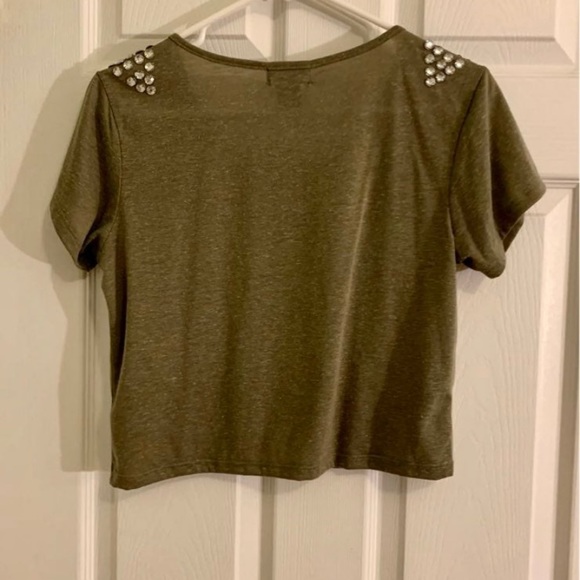 Green crop top - Picture 3 of 3